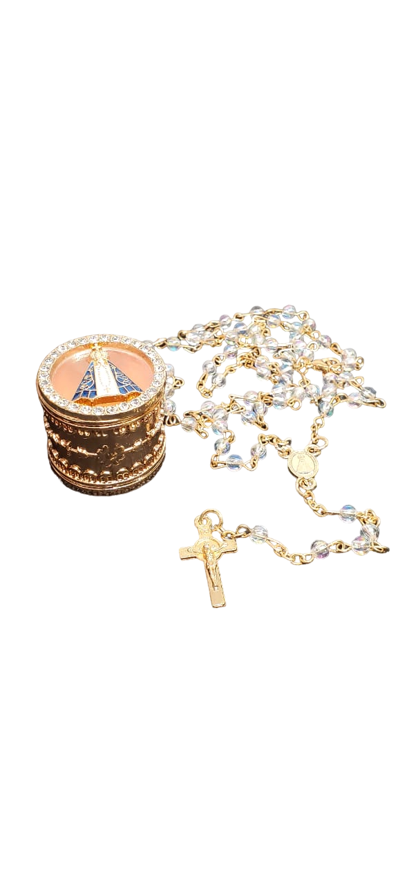 Relicário e terço de contas cristal com crucifixo dourado
